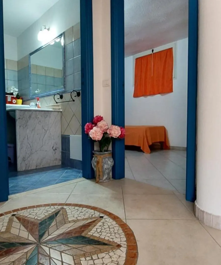 Casa Vacanze Laura Тортоли 0*,  Италия