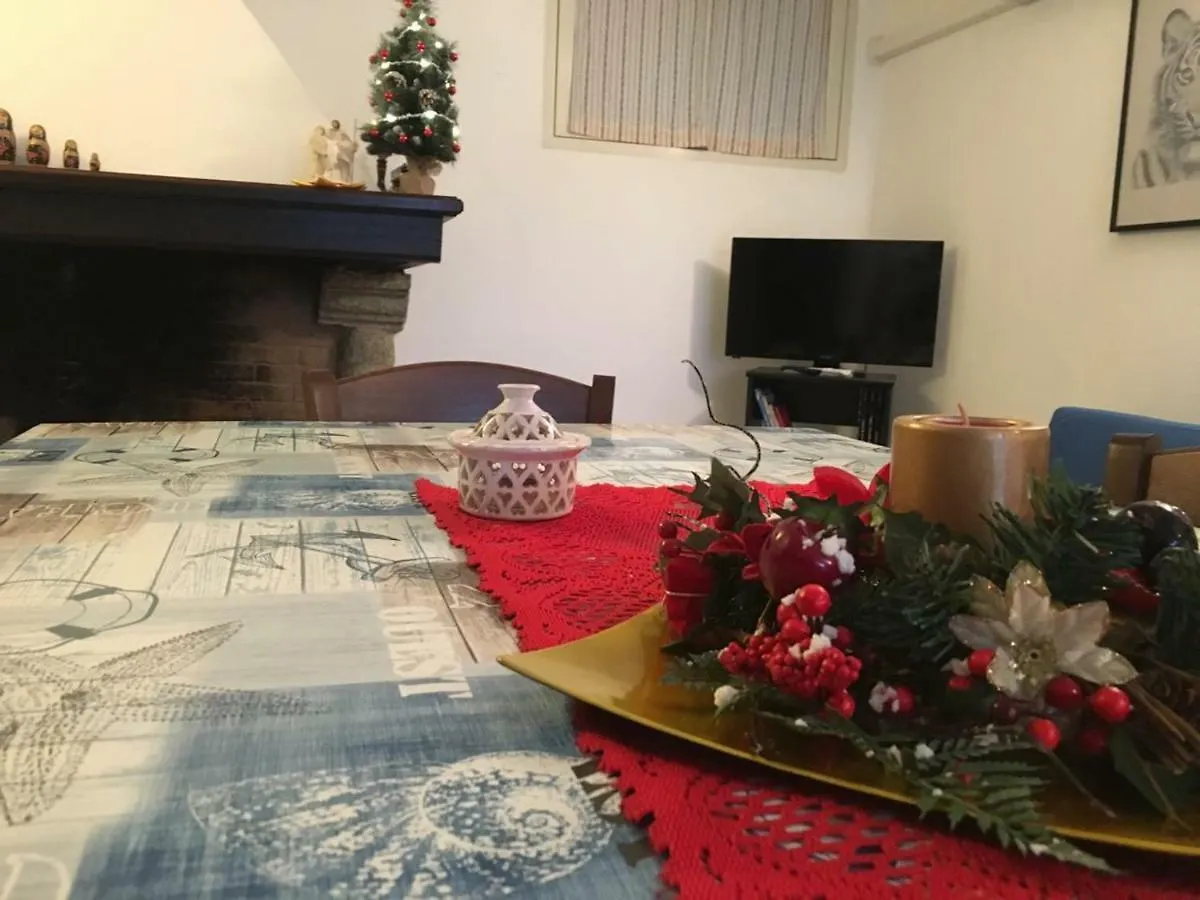 Casa Vacanze Laura Тортоли Италия